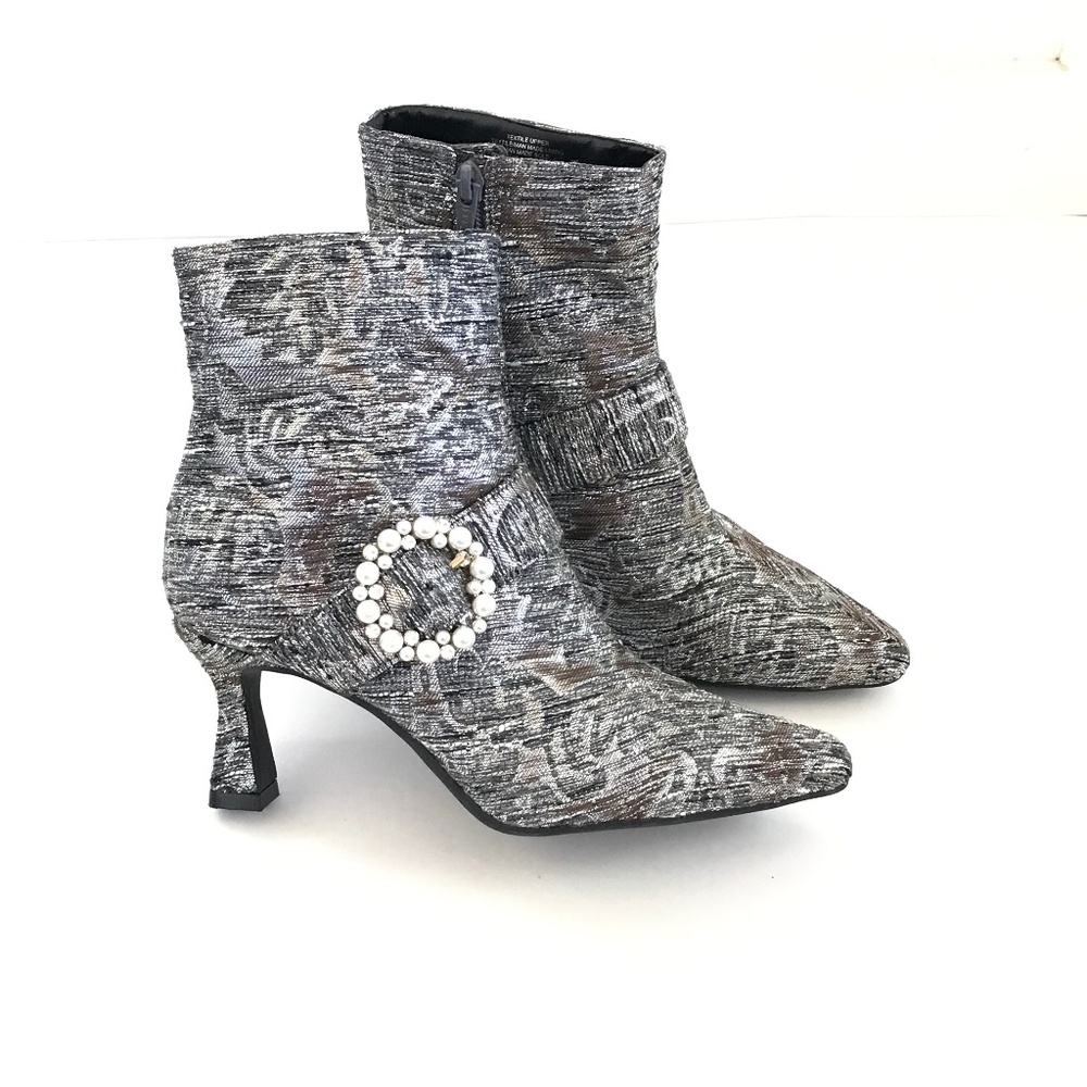 ALEX MARIE Heeled Ankle Boots Pointed Toe Metallic Marilyn Two Women’s Size 6